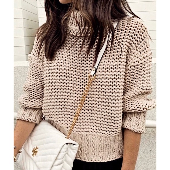 Textured High Neck Sweater - Picture 3 of 12